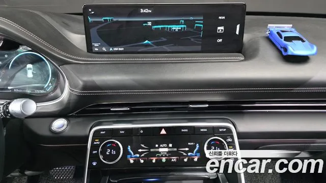 Genesis GV80 2020 thumb 12
