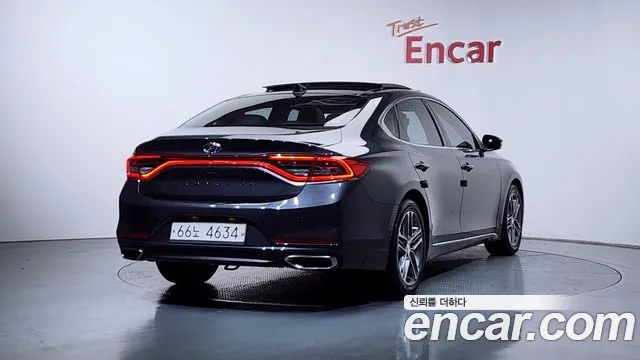 Hyundai Grandeur 2016 thumb 3