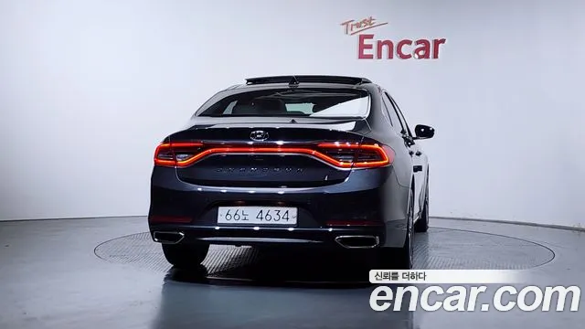 Hyundai Grandeur 2016 thumb 12