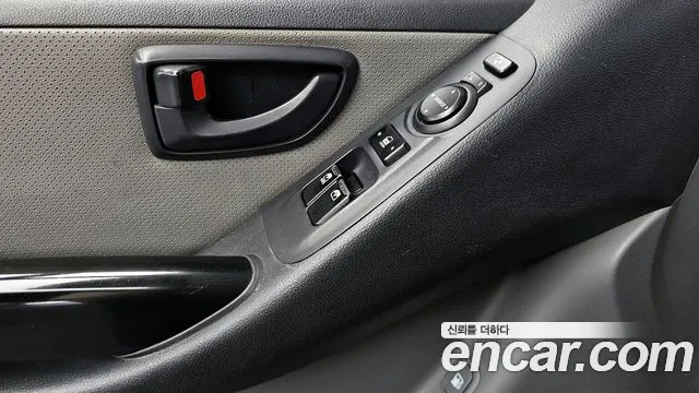 Hyundai Staria 2018 thumb 5