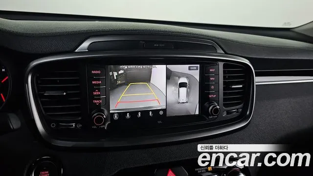 Kia Sorento 2017 thumb 12