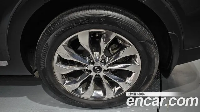 Kia Sorento 2017 thumb 8