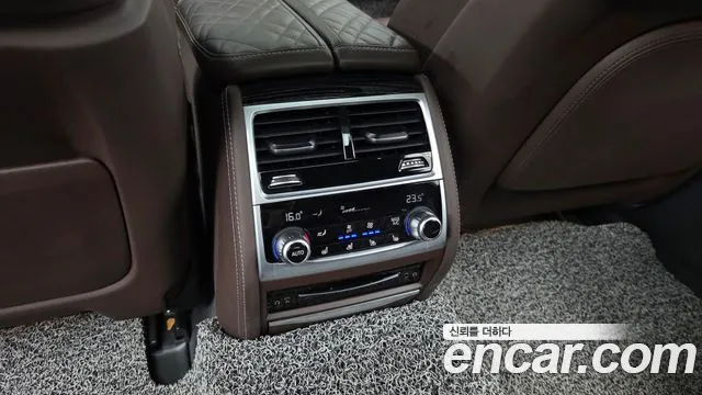 BMW 7 серии 2022 thumb 9