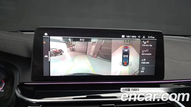 BMW 6 серии Gran Turismo 2021 thumb 7