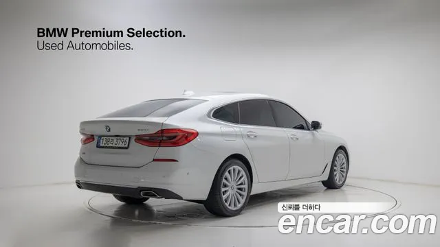 BMW 6 серии Gran Turismo 2021 thumb 5
