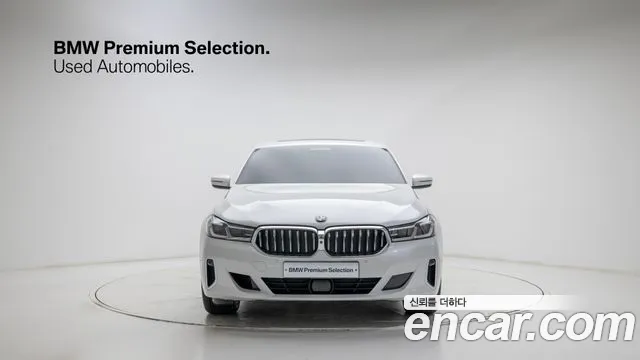 BMW 6 серии Gran Turismo 2021 thumb 6