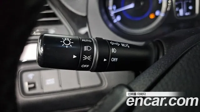 Hyundai Grandeur 2016 thumb 8