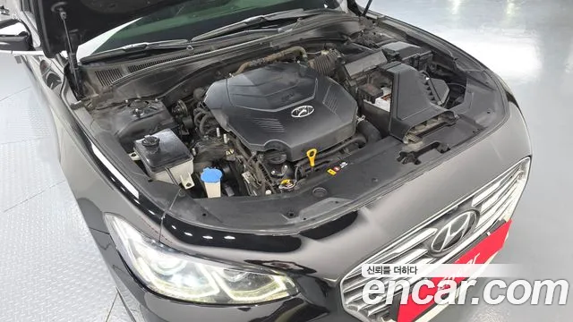 Hyundai Grandeur 2017 thumb 5