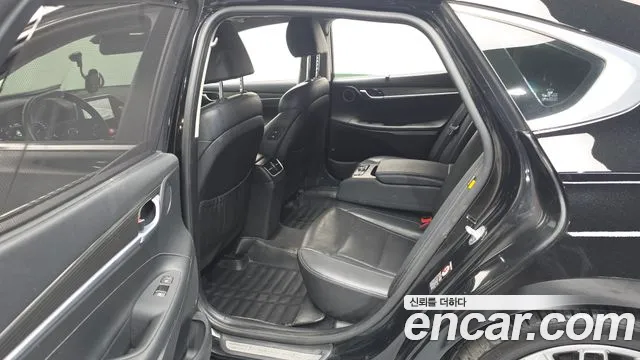 Hyundai Grandeur 2017 thumb 7