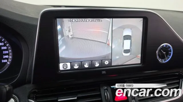 Hyundai Grandeur 2017 thumb 9