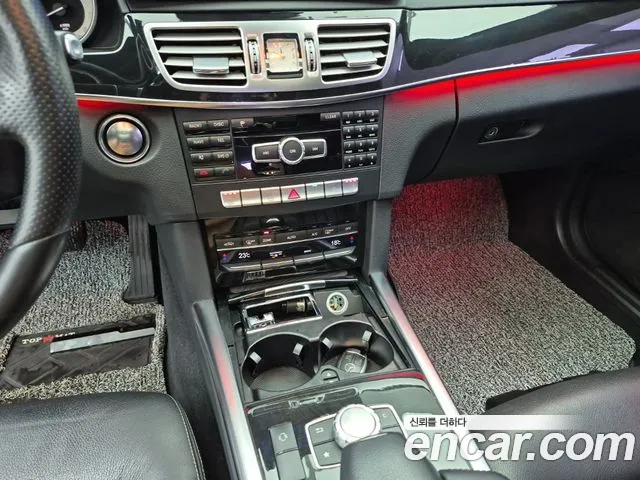Mercedes-Benz E-Class 2014 thumb 9