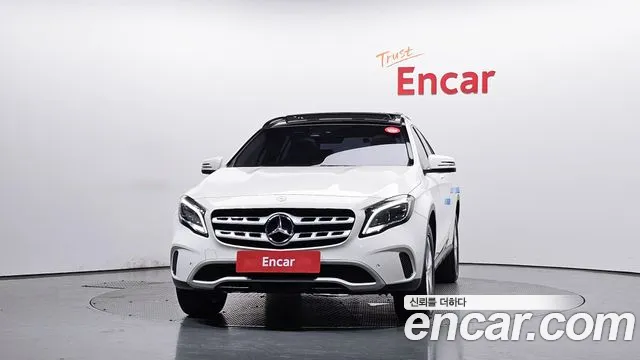 Mercedes-Benz A-Класс 2018 thumb 11