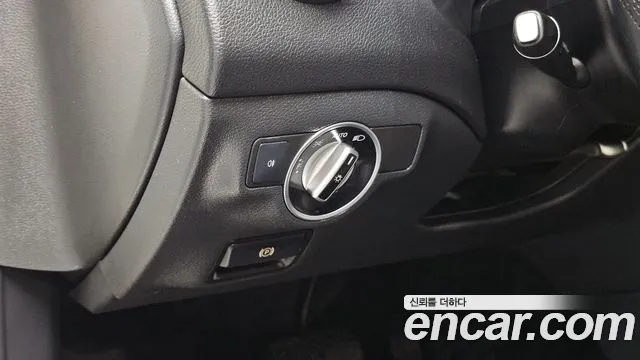 Mercedes-Benz A-Класс 2018 thumb 9