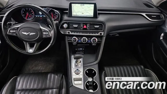 Genesis G70 2018 thumb 5