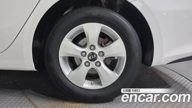 Kia K3 2019 thumb 6