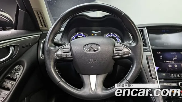 Infiniti Q50 2015 thumb 3