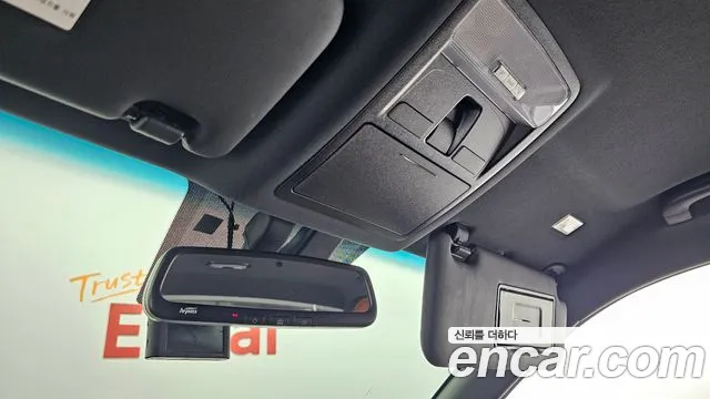 KGM Rexton 2019 thumb 8