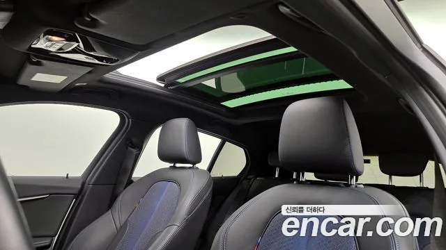 BMW 1 серии 2023 thumb 12