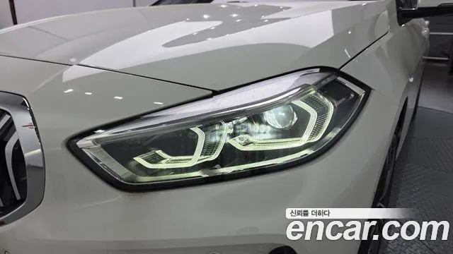 BMW 1 серии 2023 thumb 4