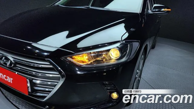 Hyundai Avante 2018 thumb 3