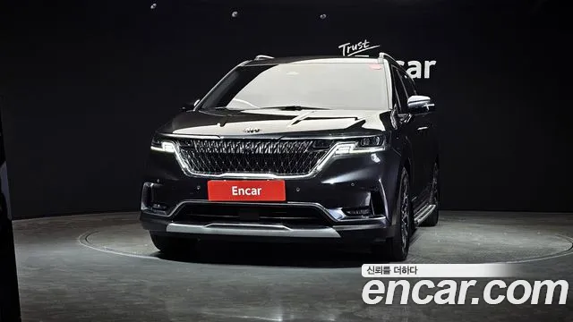 Kia Carnival 2021 thumb 6