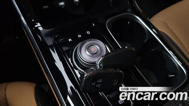 Kia Carnival 2021 thumb 3