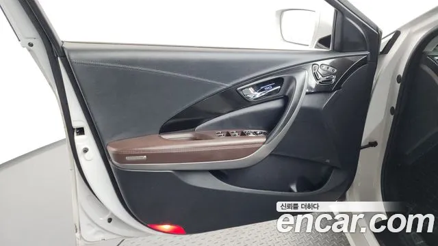 Hyundai Grandeur 2012 thumb 9