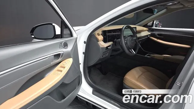 Hyundai Sonata 2023 thumb 10