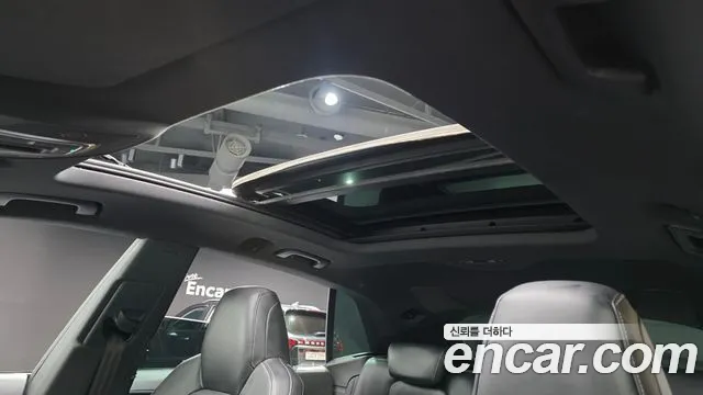 Audi Q8 2021 thumb 3