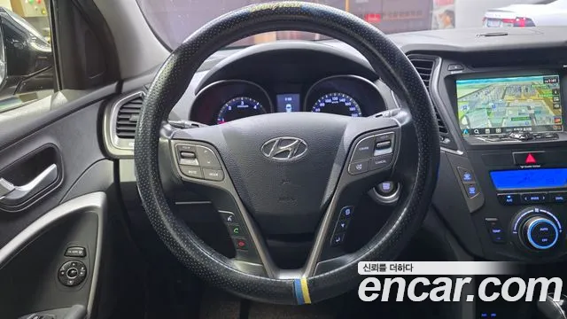 Hyundai Санта Фе 2013 thumb 11
