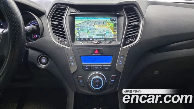 Hyundai Санта Фе 2013 thumb 2