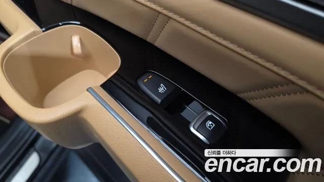 Kia Sorento 2022 thumb 6