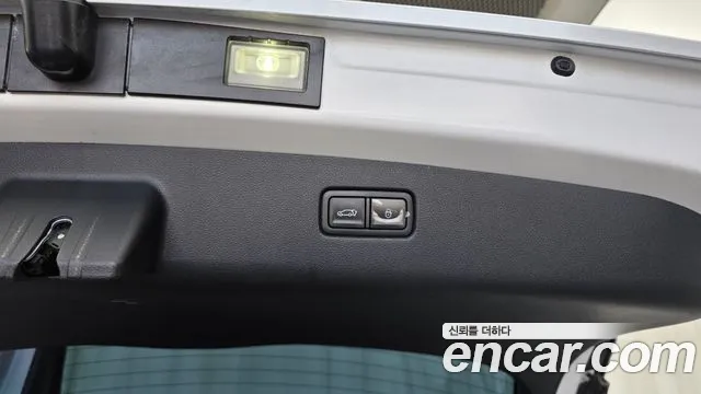 Genesis GV70 2022 thumb 11