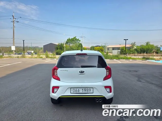Kia Morning 2018 thumb 10