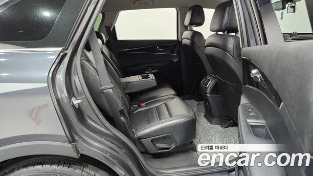 Kia Sorento 2015 thumb 12