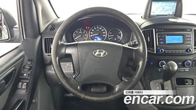 Hyundai Staria 2015 thumb 12