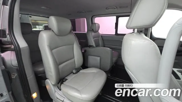 Hyundai Staria 2015 thumb 3