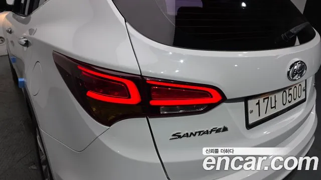 Hyundai Santafe 2016 thumb 3