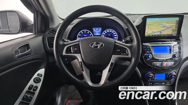 Hyundai Accent 2013 thumb 6
