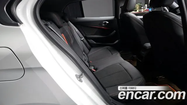 BMW 1 серии 2020 thumb 10