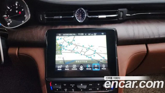 Maserati Quattroporte 2016 thumb 8