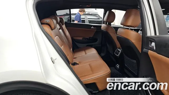 Kia Sportage 2017 thumb 12