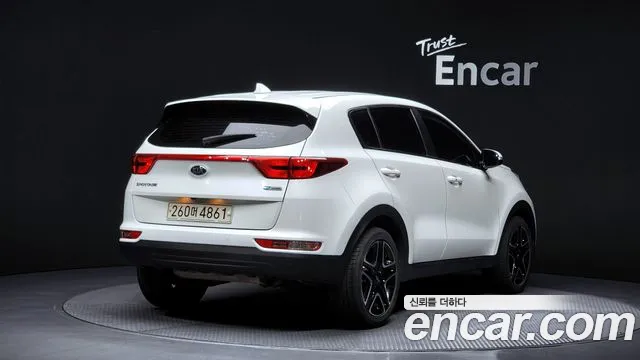 Kia Sportage 2018 thumb 5