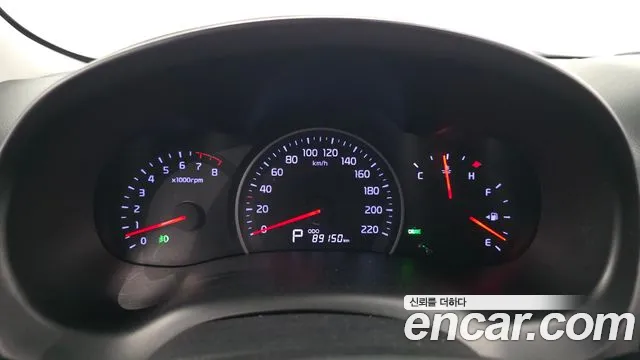 Kia Canival 2013 thumb 8