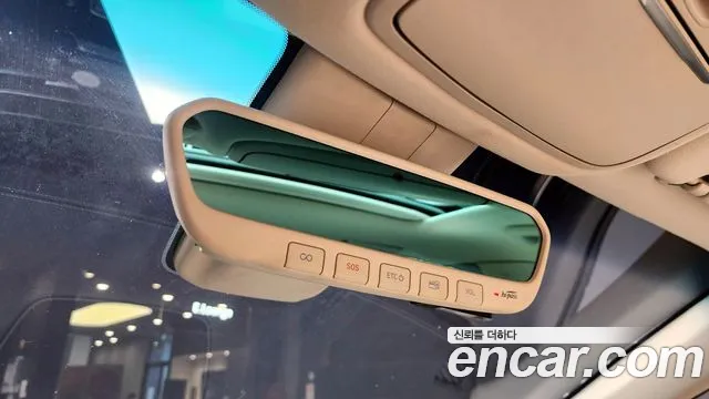Genesis G90 2020 thumb 6