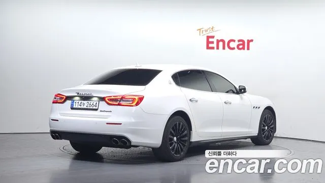 Maserati Quattroporte 2018 thumb 8