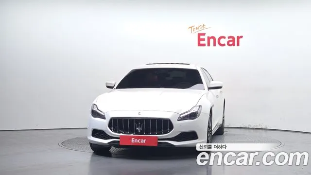 Maserati Quattroporte 2018 thumb 3