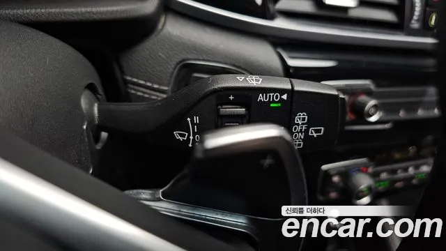 BMW X1 2022 thumb 2