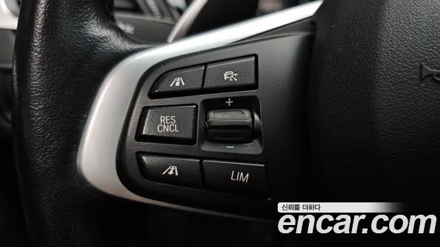 BMW X1 2022 thumb 6