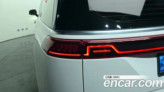 Kia Carnival 2020 thumb 8